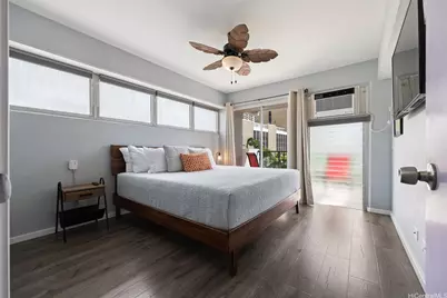 2465 Kuhio Avenue #710, Honolulu, HI 96815 - Photo 17