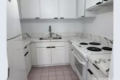 303 Liliuokalani Avenue #602, Honolulu, HI 96815 - Photo 3
