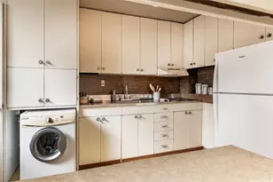 1026 Kalo Pl, Honolulu, HI 96826 - Photo 9