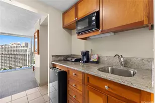 2427 Kuhio Ave, Honolulu, HI 96815 - Photo 7