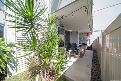 1400 Pensacola Street #102, Honolulu, HI 96822 - Photo 15