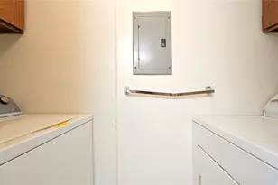 3138 Waialae Ave, Honolulu, HI 96816 - Photo 15