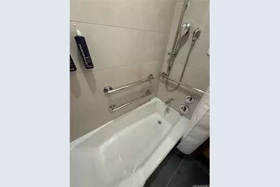 1390 Kapiolani Boulevard #3608, Honolulu, HI 96814 - Photo 9
