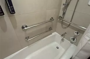 1390 Kapiolani Blvd, Honolulu, HI 96814 - Photo 9