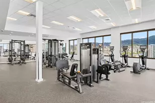 1500 Rycroft St, Honolulu, HI 96814 - Photo 9