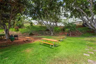 1060 Kamehameha Hwy, Pearl City, HI 96782 - Photo 21