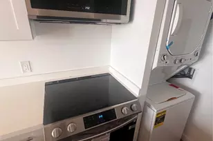 2040 Nuuanu Ave, Honolulu, HI 96817 - Photo 9