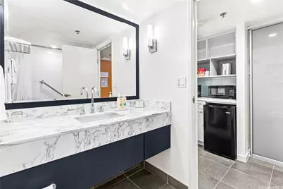 410 Atkinson Drive #1523, Honolulu, HI 96814 - Photo 11