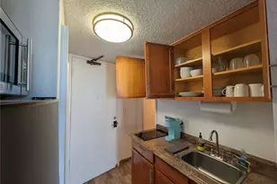 445 Seaside Ave, Honolulu, HI 96815 - Photo 15