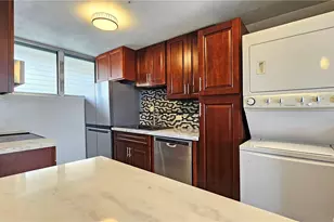 1676 Ala Moana Blvd, Honolulu, HI 96815 - Photo 11