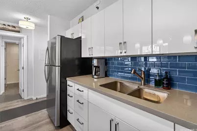 201 Ohua Avenue #T1-1010 NUC, Honolulu, HI 96815 - Photo 9