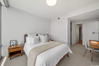 1001 Queen Street #3706, Honolulu, HI 96814 - Photo 9