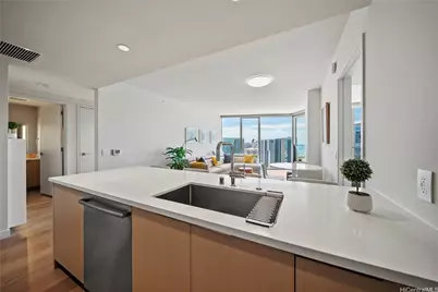 1001 Queen Street #3706, Honolulu, HI 96814 - Photo 7