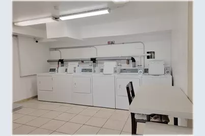 1946 Ala Moana Boulevard #319, Honolulu, HI 96815 - Photo 7