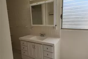 1524 Pensacola St, Honolulu, HI 96822 - Photo 7