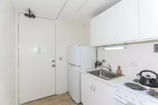 1524 Pensacola St, Honolulu, HI 96822 - Photo 3