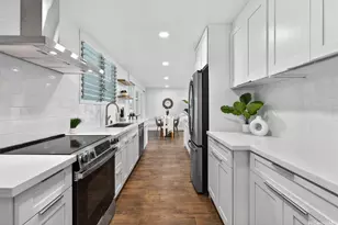 220 Kaha St, Kailua, HI 96734 - Photo 9