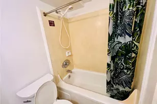 445 Seaside Ave, Honolulu, HI 96815 - Photo 11