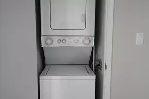 1009 Kapiolani Blvd, Honolulu, HI 96814 - Photo 5