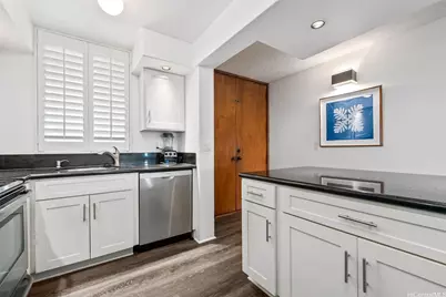 501 Hahaione Street #1-14H, Honolulu, HI 96825 - Photo 3