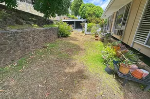 1235 Lilo Pl, Honolulu, HI 96822 - Photo 17