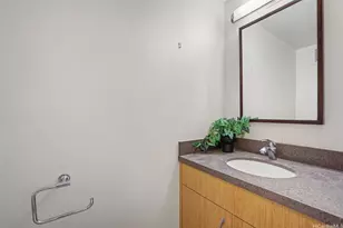 500 University Ave, Honolulu, HI 96826 - Photo 7