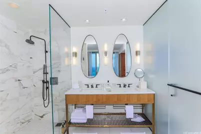 383 Kalaimoku Street #3302, Honolulu, HI 96815 - Photo 13