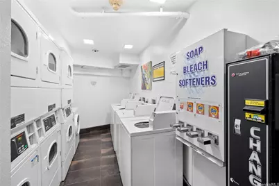 2045 Kalakaua Avenue #1412, Honolulu, HI 96815 - Photo 23
