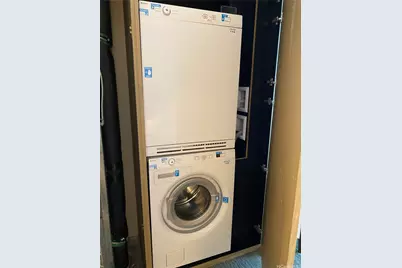 383 Kalaimoku Street #1803, Honolulu, HI 96815 - Photo 11