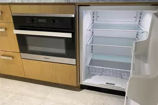 383 Kalaimoku St, Honolulu, HI 96815 - Photo 5