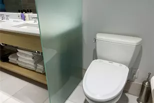 383 Kalaimoku St, Honolulu, HI 96815 - Photo 17