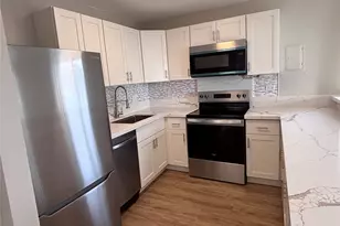 2140 Kuhio Ave, Honolulu, HI 96815 - Photo 3