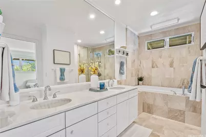 211 Kawaihae Street #D1, Honolulu, HI 96825 - Photo 11