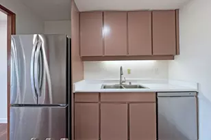 95-325 Kahikinui Ct, Mililani, HI 96789 - Photo 7