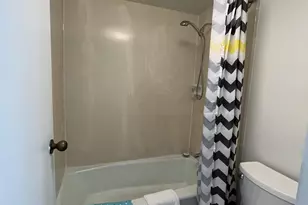 2240 Kuhio Ave, Honolulu, HI 96815 - Photo 11