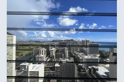 2240 Kuhio Avenue #3702, Honolulu, HI 96815 - Photo 9