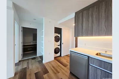 1500 Rycroft Street #3705R, Honolulu, HI 96814 - Photo 13