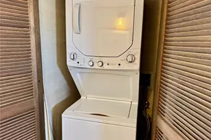 2440 Kuhio Ave, Honolulu, HI 96815 - Photo 15