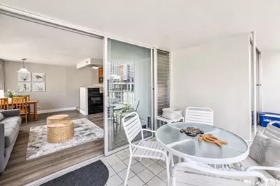 2427 Kuhio Avenue #1006, Honolulu, HI 96815 - Photo 11