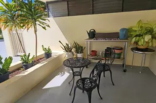 1054 Green St, Honolulu, HI 96822 - Photo 7