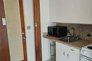 1511 Nuuanu Ave, Honolulu, HI 96817 - Photo 3