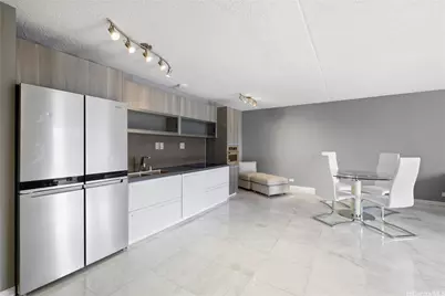 2240 Kuhio Avenue #3201, Honolulu, HI 96815 - Photo 3