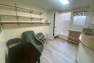 1382 Frank St, Honolulu, HI 96816 - Photo 5