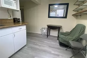 1382 Frank St, Honolulu, HI 96816 - Photo 3