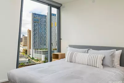 1000 Auahi Street #1303, Honolulu, HI 96814 - Photo 9