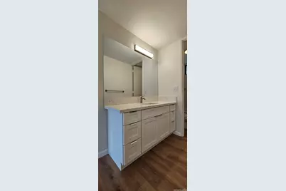 1561 Pensacola Street #1706, Honolulu, HI 96822 - Photo 9