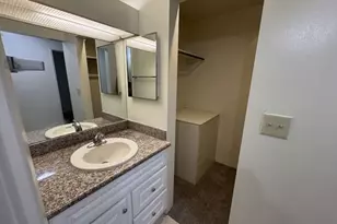 1555 Pohaku St, Honolulu, HI 96817 - Photo 21