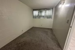 1555 Pohaku St, Honolulu, HI 96817 - Photo 15