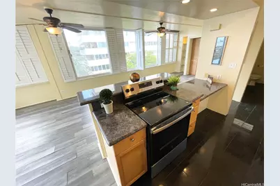 2801 Coconut Avenue #3H, Honolulu, HI 96815 - Photo 9