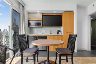 410 Atkinson Dr, Honolulu, HI 96814 - Photo 3